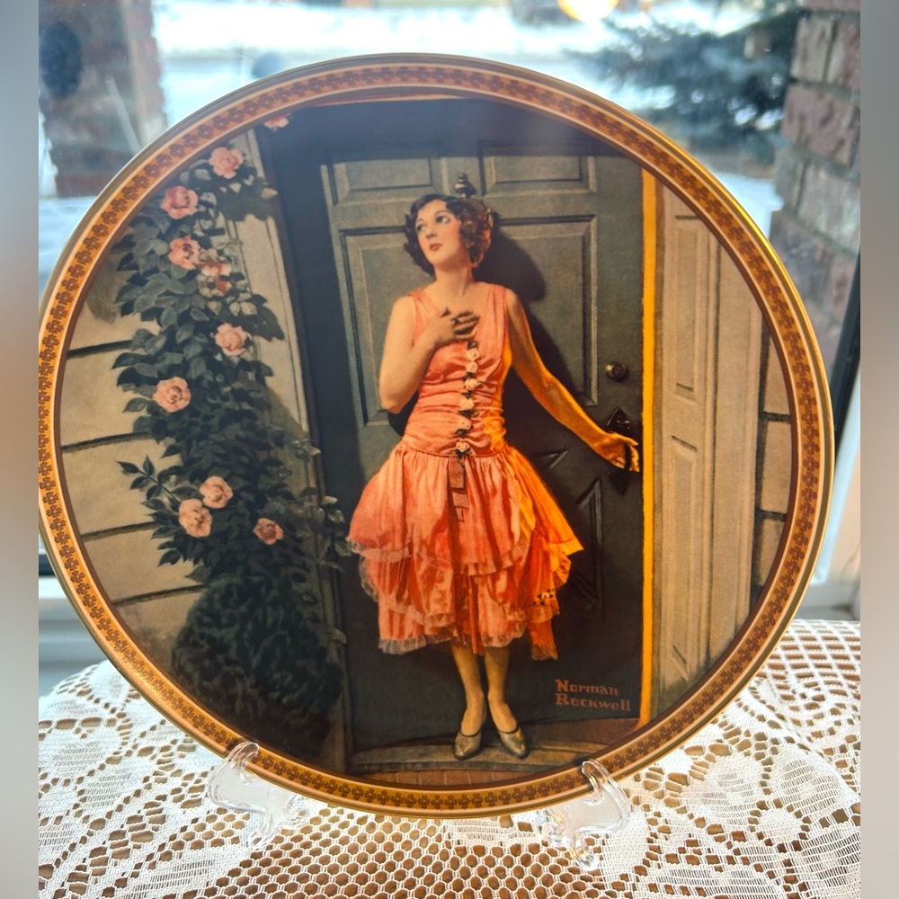 3/$30✨💖VTG Norman Rockwell Romantic "Standing in the Doorway"  Plate 💖 1983